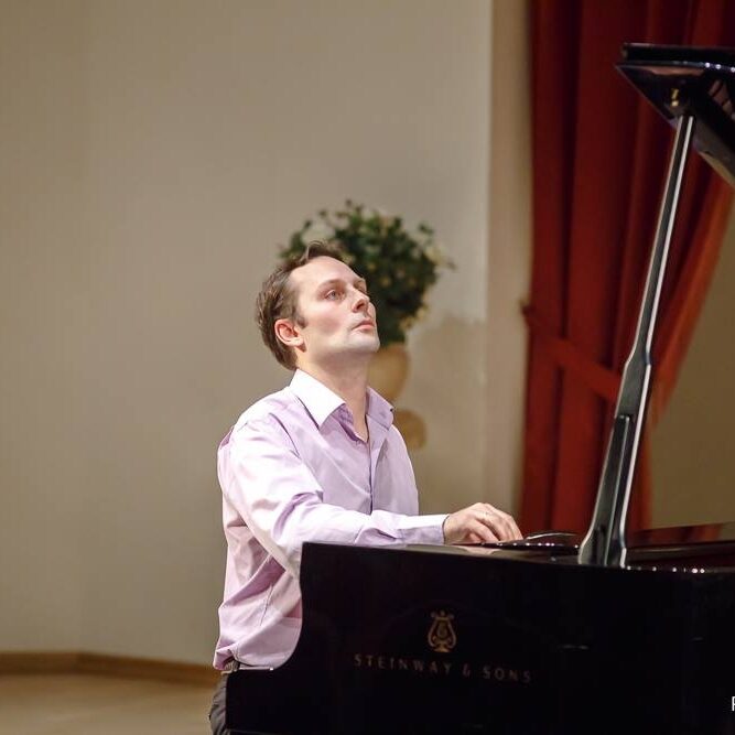 Seminario novia Calor 37-year-old Russian Pianist Wins 2020 "City of Vigo" Piano Competition |  Piano League